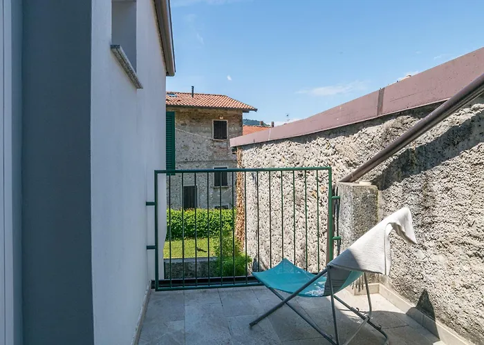 アパート Guesthost - Charming 3-story Lakefront *